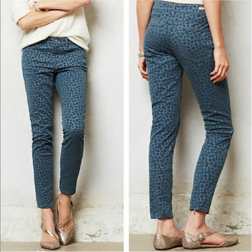 ✨Anthropologie velvet leopard pants✨Size 25✨